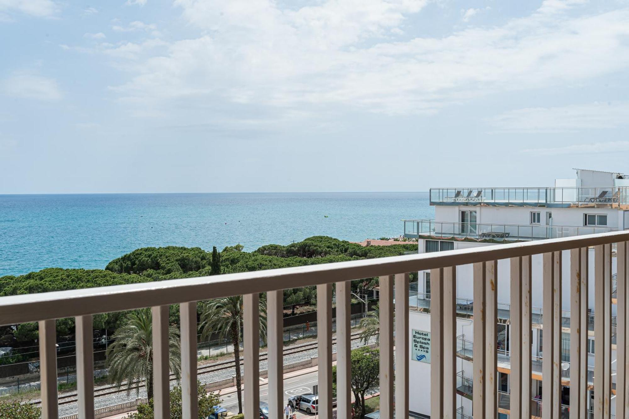 Sea View Apartments Мальграт-де-Мар Экстерьер фото