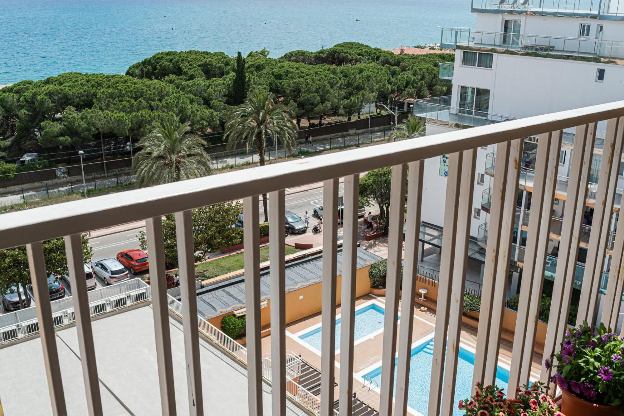 Sea View Apartments Мальграт-де-Мар Экстерьер фото